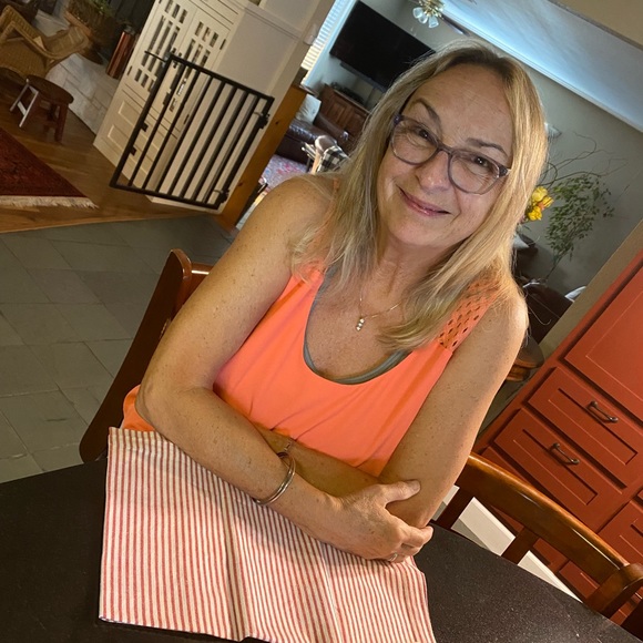 Meet your Posher, Jimayne - Picture 3 of 4